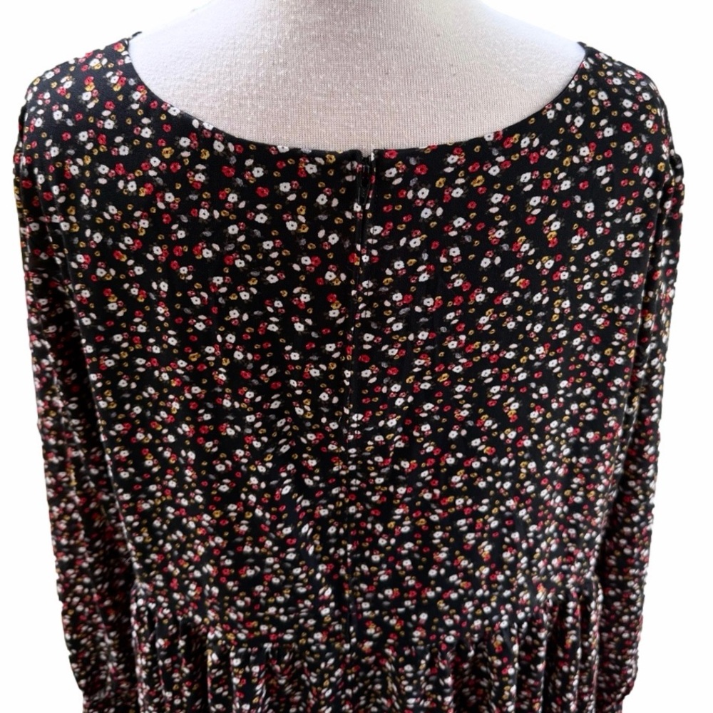 Torrid Georgette Black Floral Size 24 Dress Long Sleeve Deep V Fit Flare NEW - Picture 10 of 14
